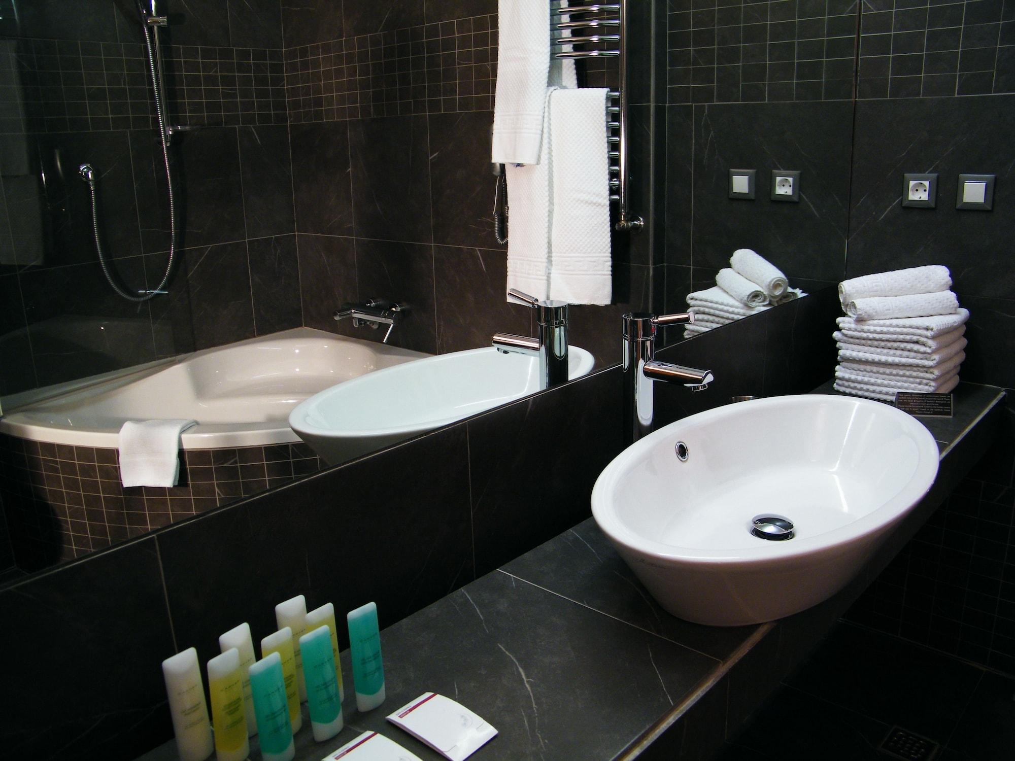 Hotel President Zagreb Eksteriør billede